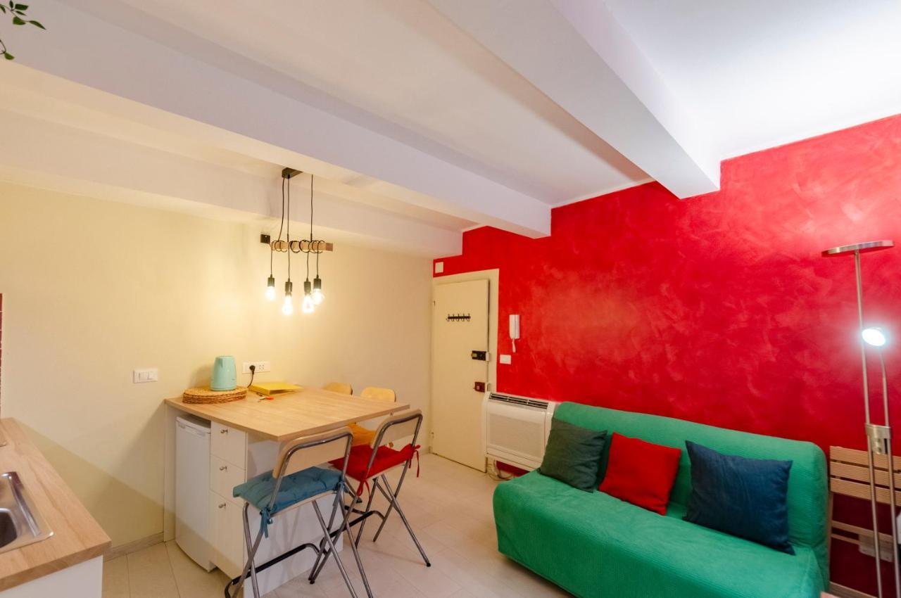 Joivy Cosy Flat In The Centre Apartment Genoa Luaran gambar