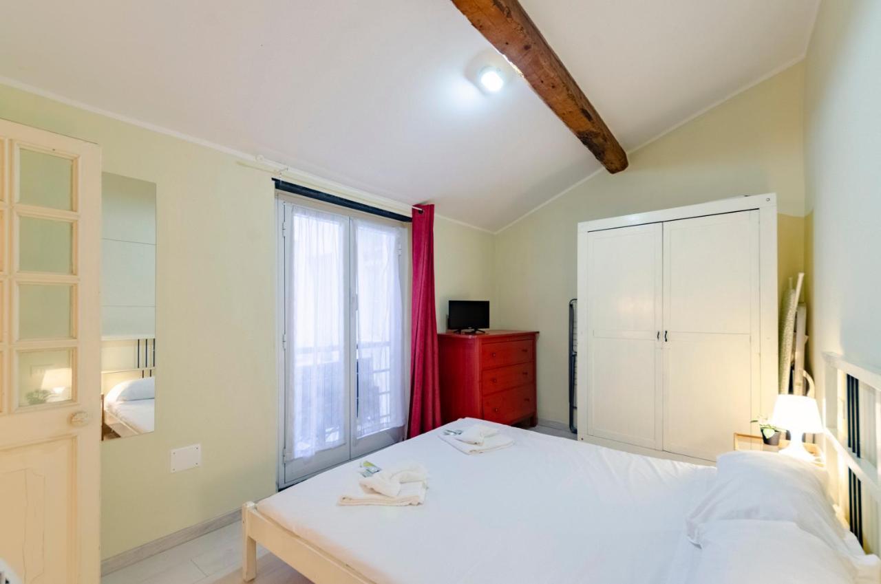 Joivy Cosy Flat In The Centre Apartment Genoa Luaran gambar